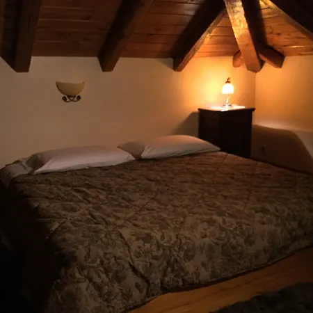 דירה Odos Oneiron *