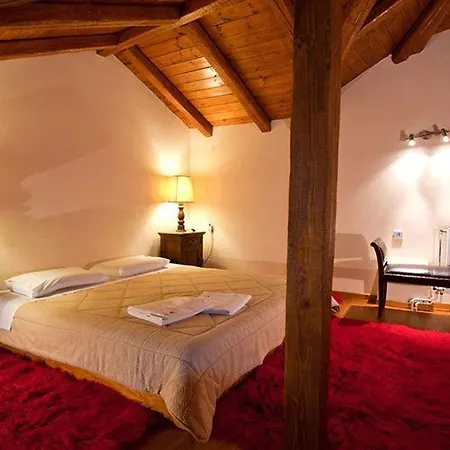 דירה Odos Oneiron