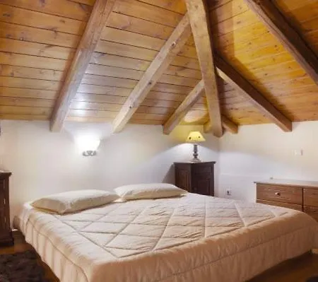 Odos Oneiron Apartment Arachova