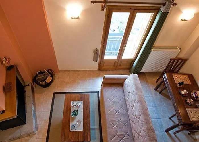 Odos Oneiron * Arachova